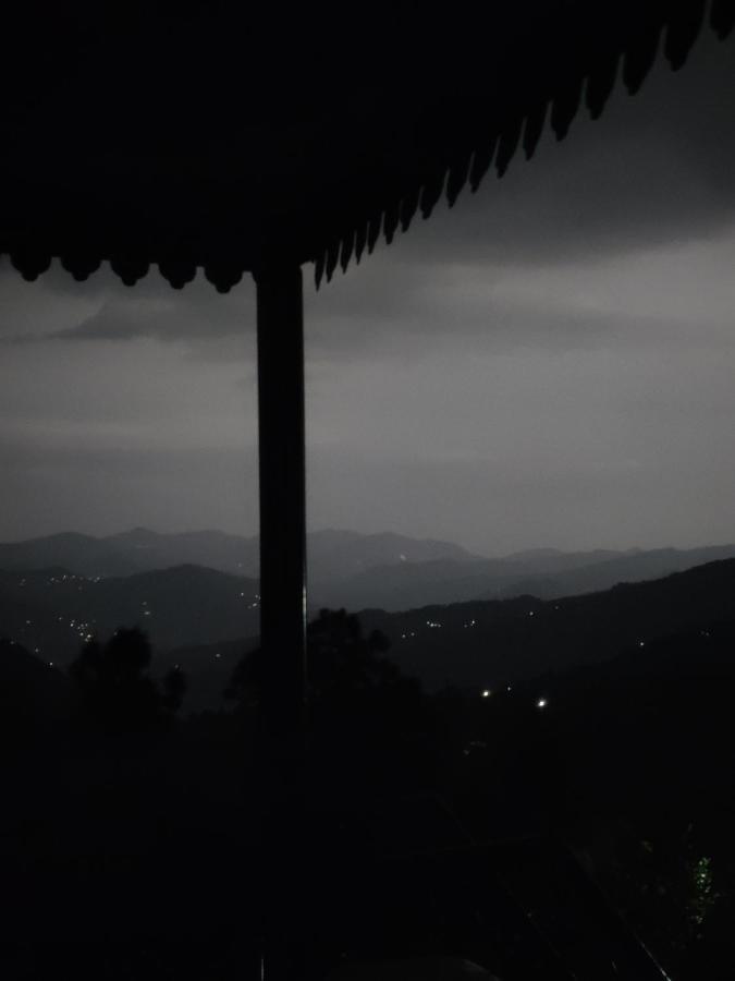 Bhanu Homestay, Kasar Devi Almora Kültér fotó
