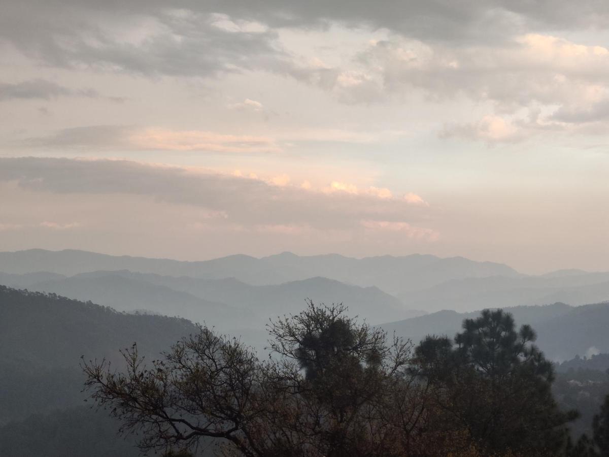 Bhanu Homestay, Kasar Devi Almora Kültér fotó